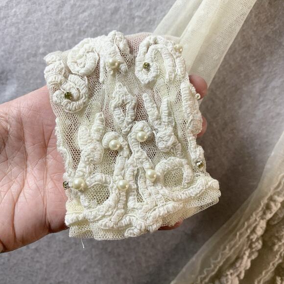 Guess Womens Sheer Crochet Pearl Rhinestone Top Sz XS Ivory Romantic Fairy Angel - Picture 3 of 13